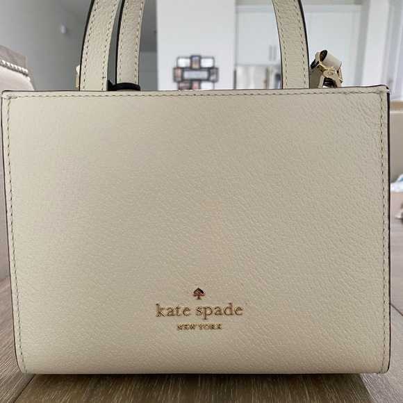 Kate Spade Crossbody Hand Bag - Picture 4 of 5